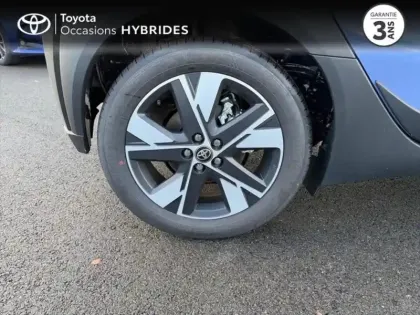 Photo 8 Toyota Aygo  X 116h Graphic