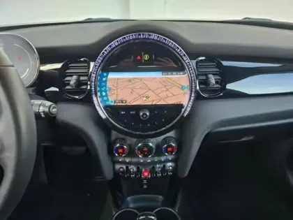 Photo 13 Mini Mini  5 Portes Cooper 136ch Edition Premium BVA7