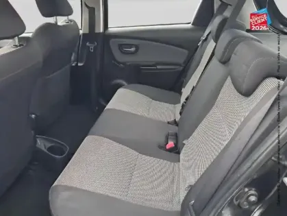 Photo 10 Toyota Yaris  HSD 100h Dynamic 5p