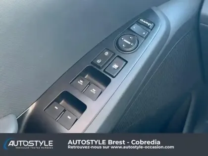 Photo 12 Hyundai Ioniq  Plug-in 141ch Creative