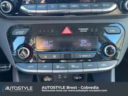 Photo 6 Hyundai Ioniq  Plug-in 141ch Creative