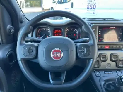 Photo 13 Fiat Panda  1.0 70ch BSG S&S Sport