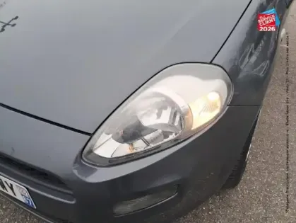 Photo 12 Fiat Punto  1.2 8v 69ch Pop 5p