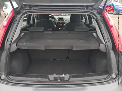 Photo 13 Fiat Punto  1.2 8v 69ch Pop 5p