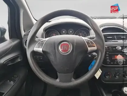 Photo 11 Fiat Punto  1.2 8v 69ch Pop 5p