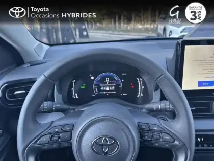 Photo 12 Toyota Yaris  116h Design 5p MY25