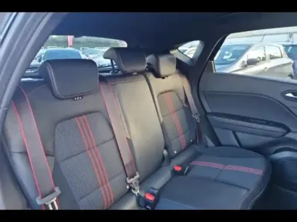 Photo 10 Renault Captur  1.6 E-Tech hybride rechargeable 160ch RS Line -21