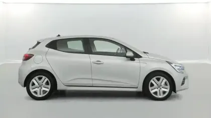 Photo 5 Renault Clio 1.6 E-Tech hybride 140ch Zen + Radars de recul