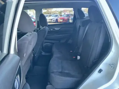 Photo 8 Nissan X-trail 1.6 dCi 130ch N-Connecta Euro6