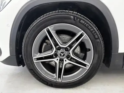 Photo 21 Mercedes GLA 200 d 150ch AMG Line 8G-DCT Pack Premium