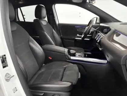 Photo 24 Mercedes GLA 200 d 150ch AMG Line 8G-DCT Pack Premium