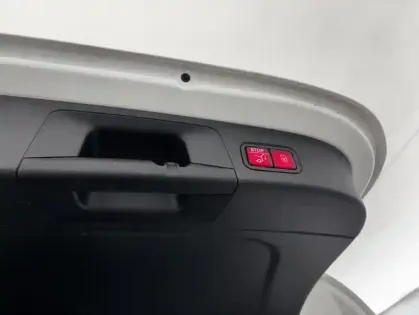 Photo 20 Mercedes GLA 200 d 150ch AMG Line 8G-DCT Pack Premium