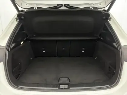 Photo 8 Mercedes GLA 200 d 150ch AMG Line 8G-DCT Pack Premium