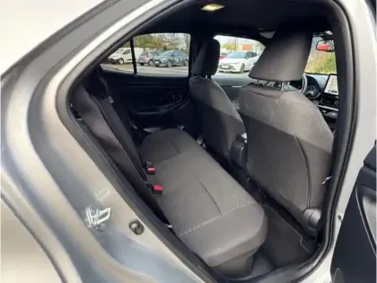 Photo 10 Toyota Yaris Hybride 1.5 HYBRID 116H DESIGN AUTO MC24