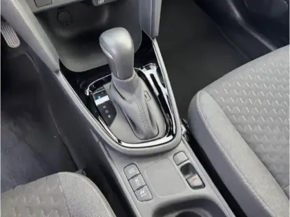 Photo 18 Toyota Yaris Hybride 1.5 HYBRID 116H DESIGN AUTO MC24