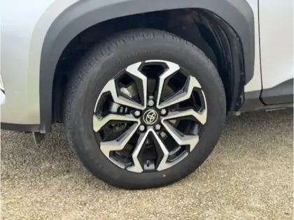 Photo 24 Toyota Yaris Hybride 1.5 HYBRID 116H DESIGN AUTO MC24