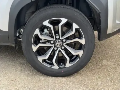 Photo 22 Toyota Yaris Hybride 1.5 HYBRID 116H DESIGN AUTO MC24