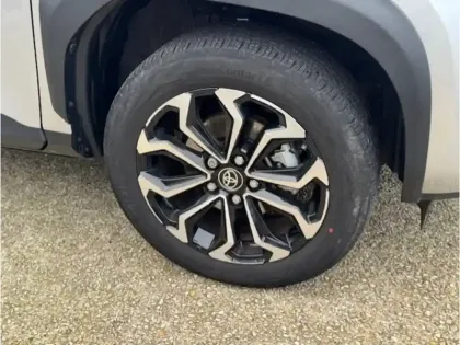 Photo 21 Toyota Yaris Hybride 1.5 HYBRID 116H DESIGN AUTO MC24