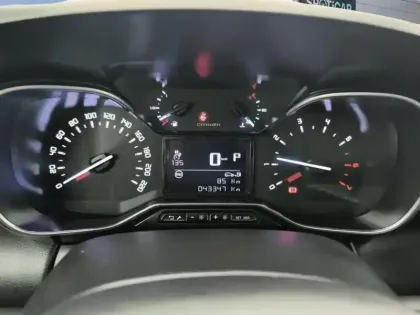 Photo 20 Citroën C3 Aircross  PureTech 130 S&S EAT6 Shine Pack