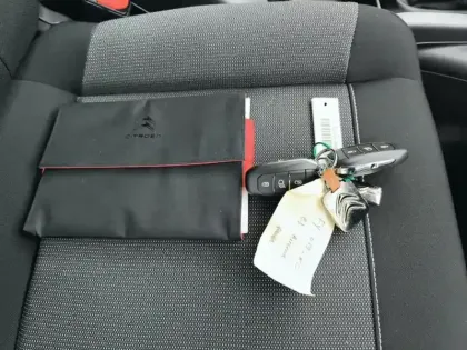 Photo 15 Citroën C3 Aircross  PureTech 130 S&S EAT6 Shine Pack