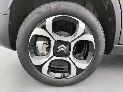 Photo 14 Citroën C3 Aircross  PureTech 130 S&S EAT6 Shine Pack