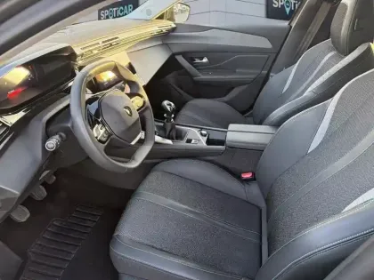 Photo 8 Peugeot 308  SW BlueHDi 130ch S&S BVM6 Allure