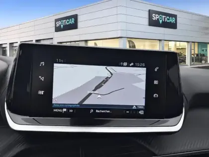 Photo 10 Peugeot 2008  BlueHDi 130 S&S EAT8 Allure