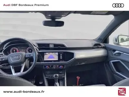 Photo 8 Audi Q3 35 TFSI 150 ch S tronic 7 S Edition