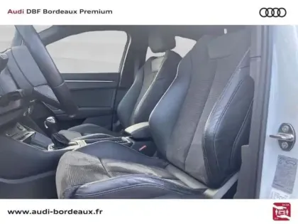 Photo 9 Audi Q3 35 TFSI 150 ch S tronic 7 S Edition