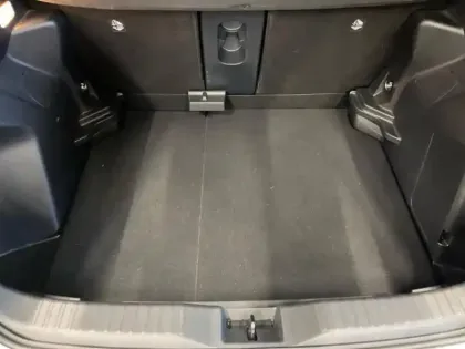 Photo 11 Toyota Yaris  Cross 116h Collection MY21