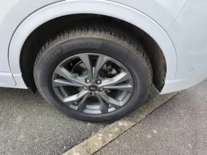 Photo 9 Ford Kuga  2.5 Duratec 190ch FHEV E85 ST-Line Business BVA