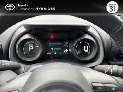 Photo 13 Toyota Yaris  Cross 116h Dynamic MY22