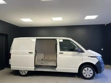 Photo 5 Volkswagen Transporter  Fg 2.8T L1H1 2.0 TDI 150ch Business Plus DSG7