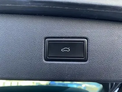 Photo 12 Volkswagen Tiguan  1.5 TSI 150ch R-Line DSG7