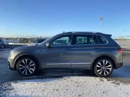 Photo 5 Volkswagen Tiguan  1.5 TSI 150ch R-Line DSG7