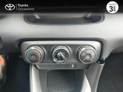 Photo 11 Toyota Yaris  70 VVT-i Dynamic Business 5p MY22