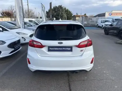 Photo 5 Ford Fiesta  1.0 EcoBoost 125ch Stop&Start ST-Line 3p Euro6.2