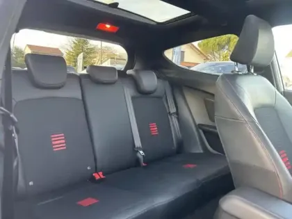 Photo 11 Ford Fiesta  1.0 EcoBoost 125ch Stop&Start ST-Line 3p Euro6.2