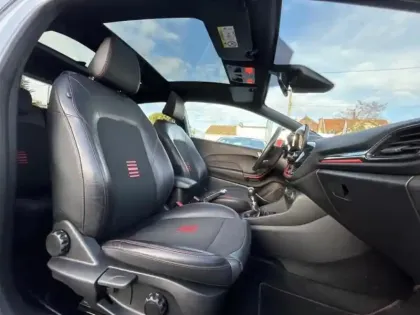 Photo 10 Ford Fiesta  1.0 EcoBoost 125ch Stop&Start ST-Line 3p Euro6.2