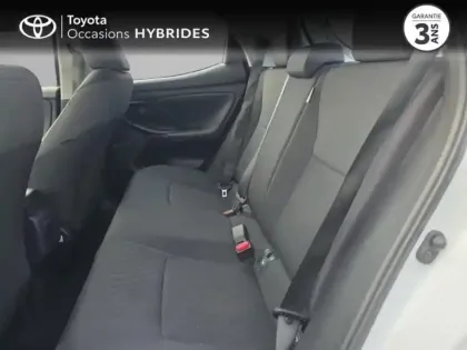 Photo 7 Toyota Yaris  116h Dynamic Business 5p + Programme Beyond Zero Academy MY22