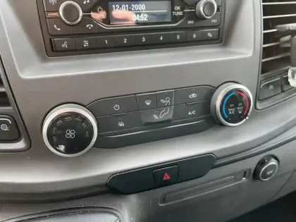 Photo 14 Ford Custom Gén. I Ph2 Trend Business 4