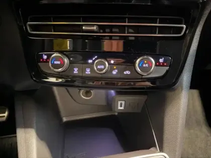 Photo 13 Opel Mokka  1.2 Turbo Hybrid 145 GS e-DCT6 / Carplay / Caméra