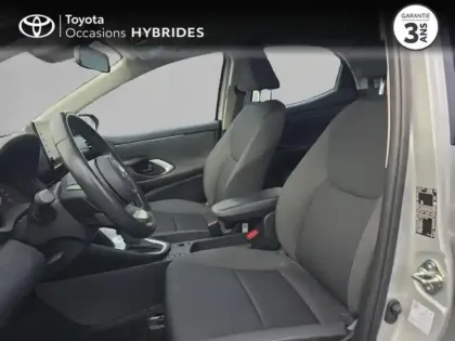 Photo 10 Toyota Yaris  116h Dynamic Business