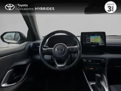 Photo 8 Toyota Yaris  116h Dynamic Business