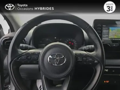 Photo 12 Toyota Yaris  116h Dynamic Business