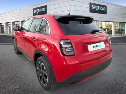 Photo 6 Fiat 600  1.2 Hybrid 100ch La Prima DCT6