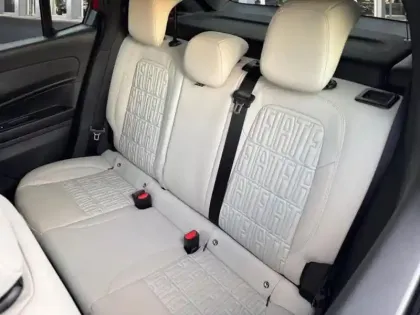 Photo 10 Fiat 600  1.2 Hybrid 100ch La Prima DCT6