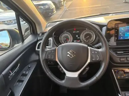 Photo 14 Suzuki S-cross  1.4 Boosterjet Hybrid 129ch Privilège Auto