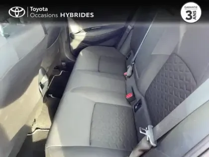 Photo 11 Toyota Corolla  122h Design