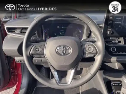 Photo 8 Toyota Corolla  122h Design